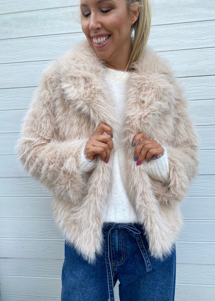 Maggie faux fur jkts- Neutral