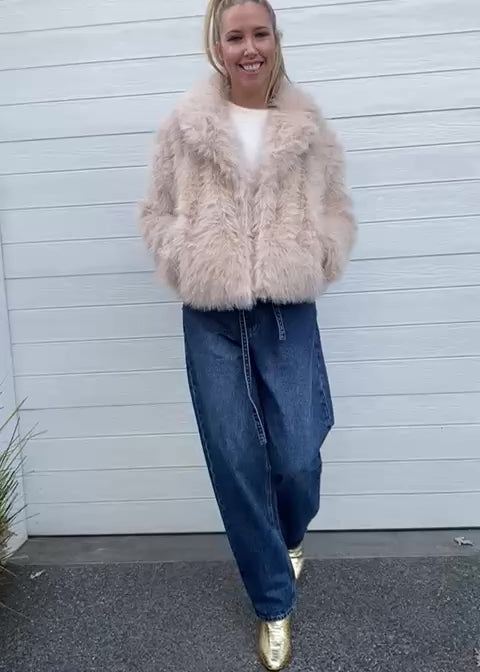 Maggie faux fur jkts- Neutral
