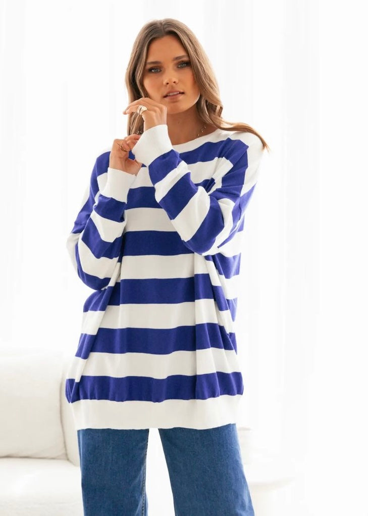 Weekend sweater - Blue and White