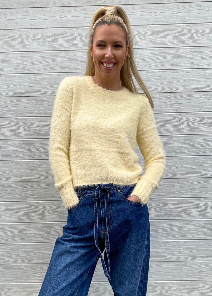 Arna Fluffy- light yellow