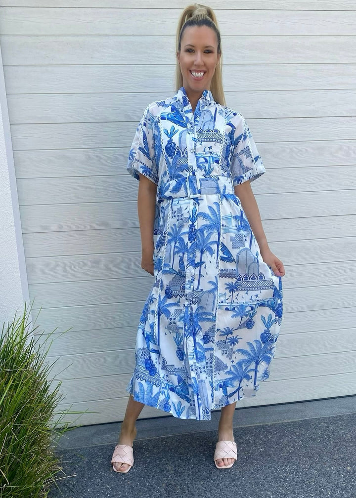 Vacation dress- blue/white