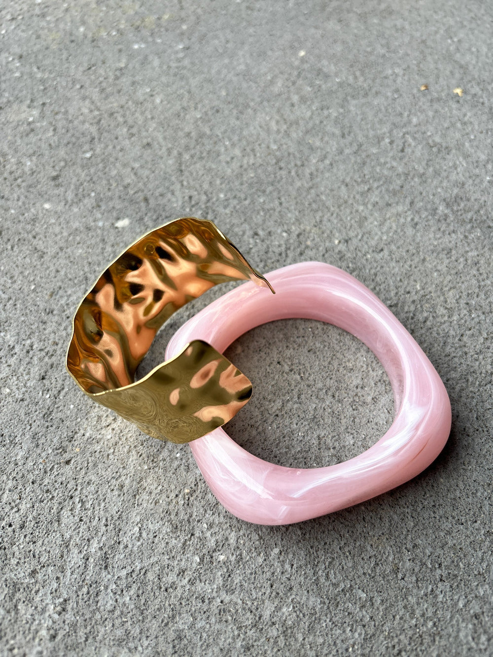 Wavy Slim Adjustable Bangle in Gold