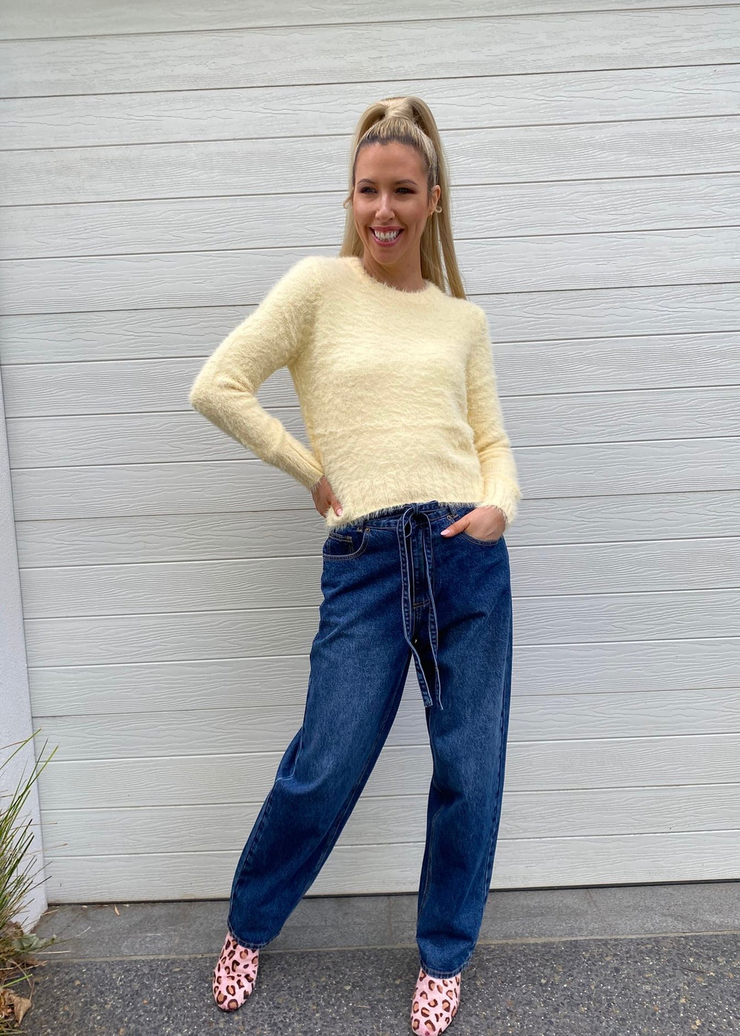 Arna Fluffy- light yellow
