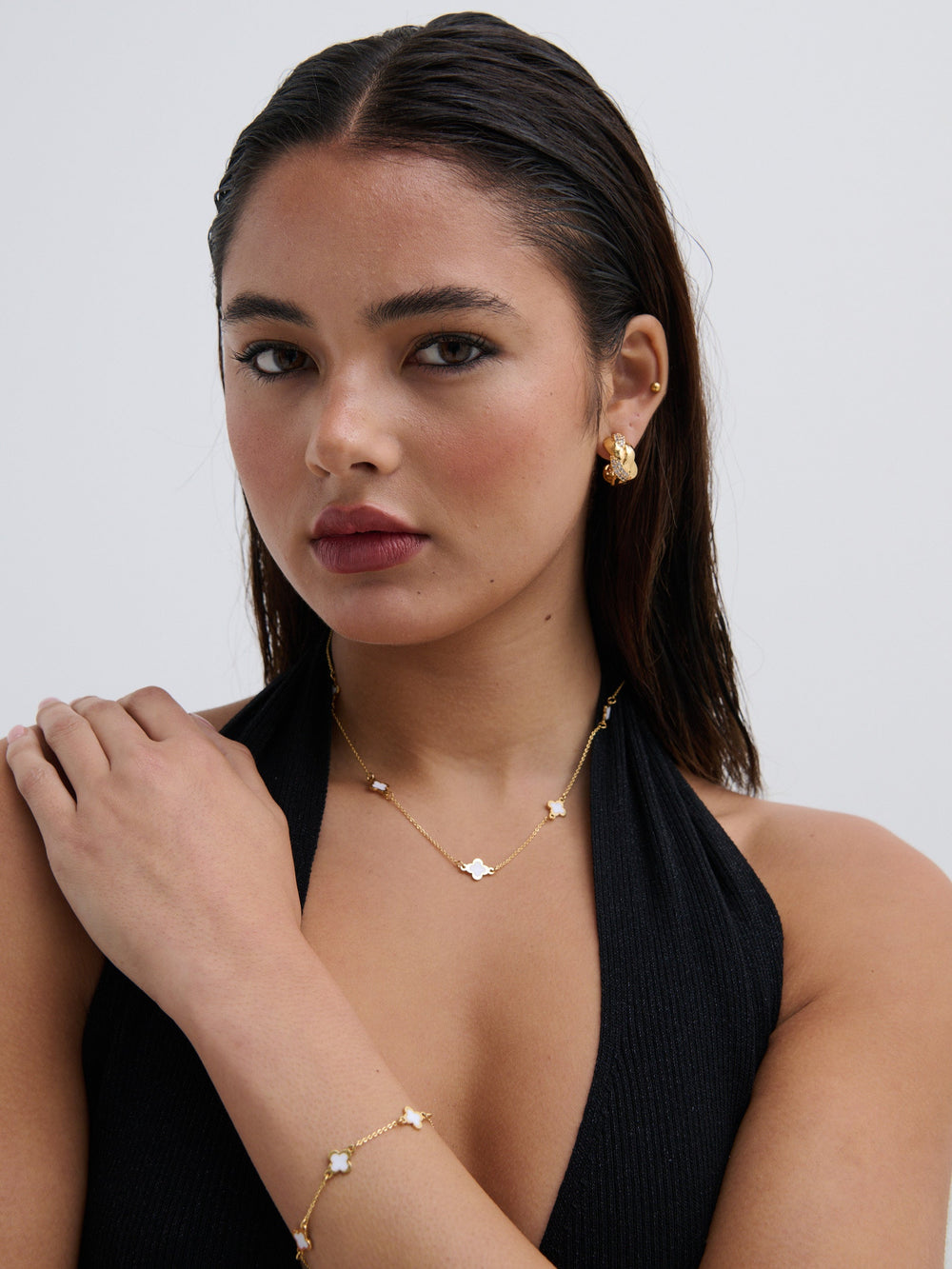 Clover Plated Necklace - White/Gold