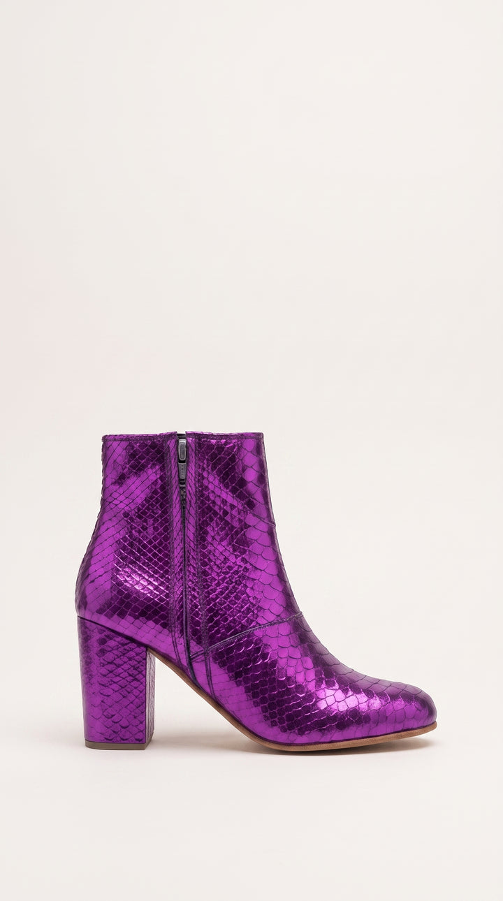Joey Boot - Metallic Purple