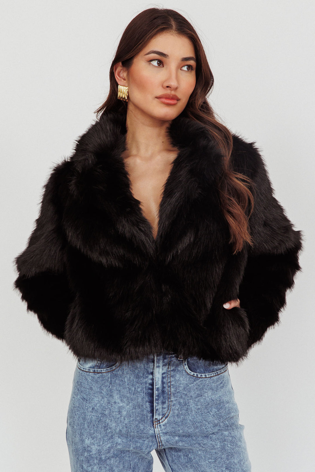 Cropped Faux Fur Jacket — Black