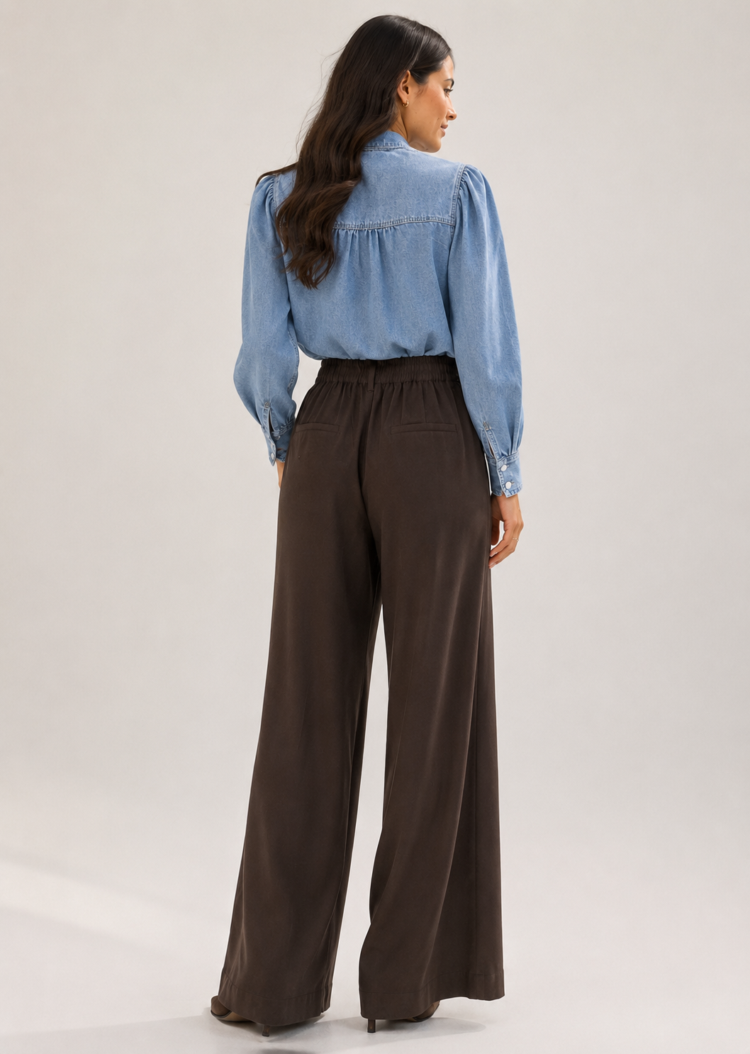 Soft Pleated Wide-Leg Pants - Chocolate