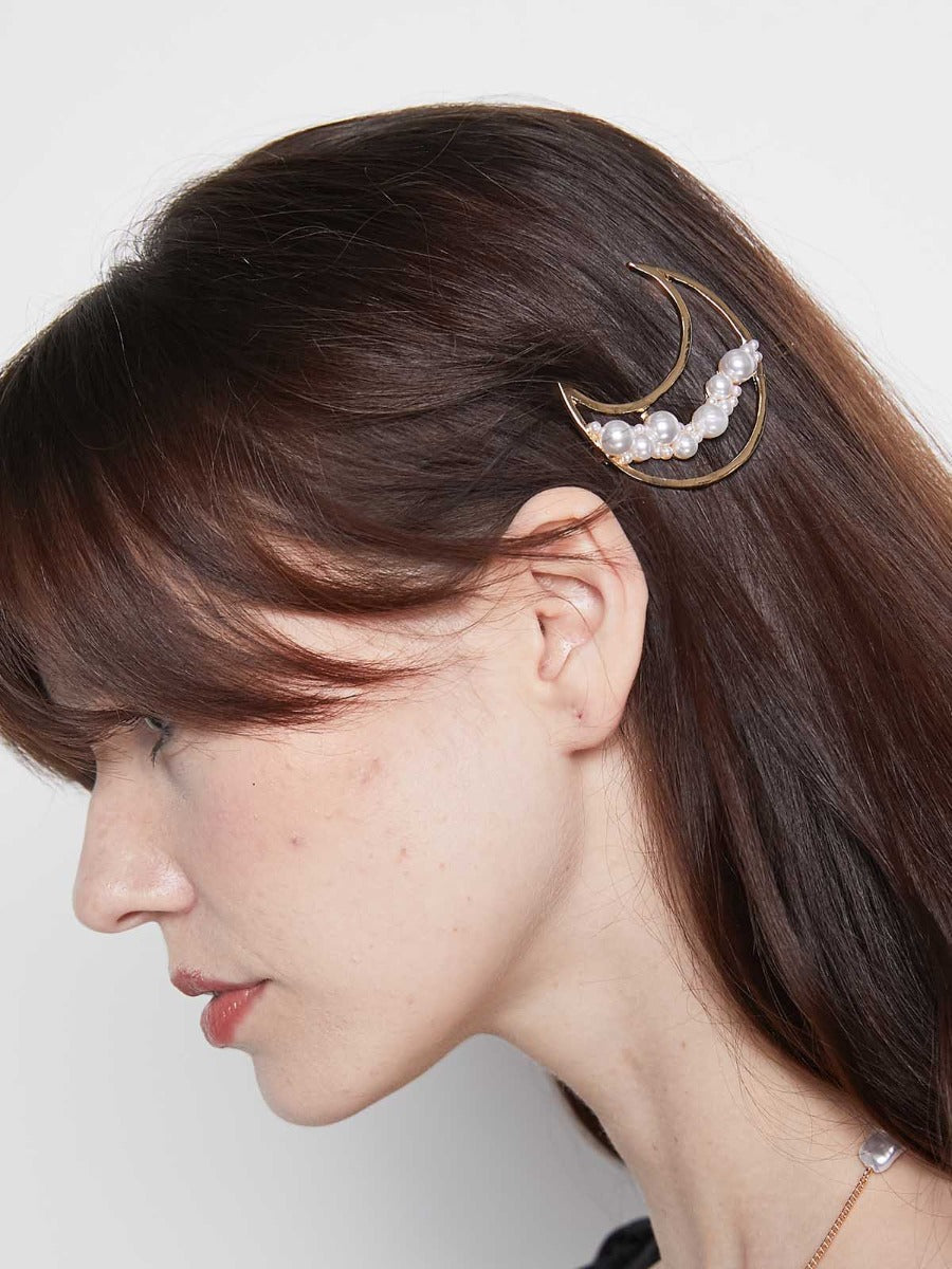 Moon Shape Pearl Hair Pin