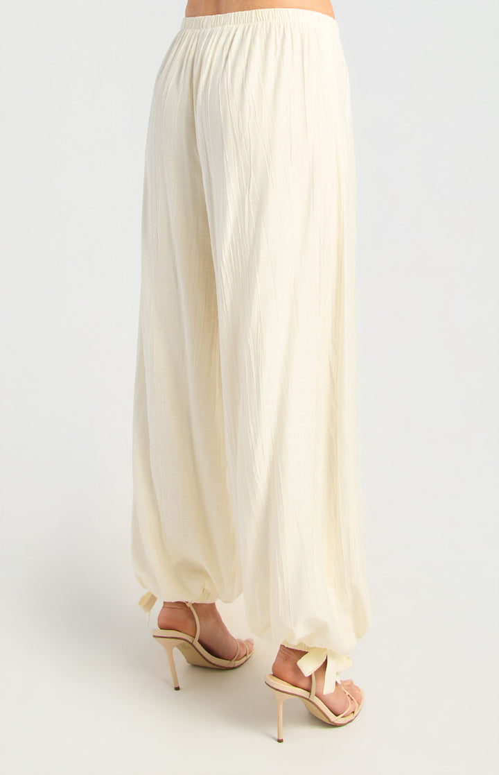 Textured Balloon Hem Pants - Cream