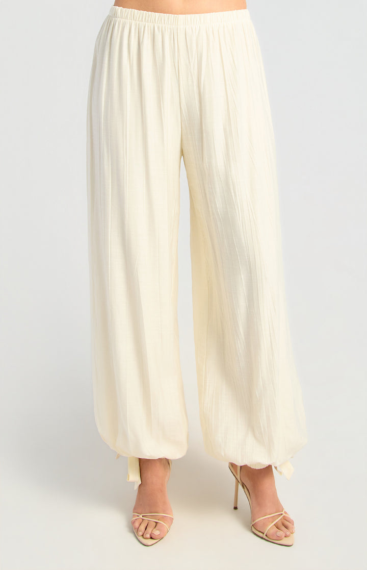 Textured Balloon Hem Pants - Cream