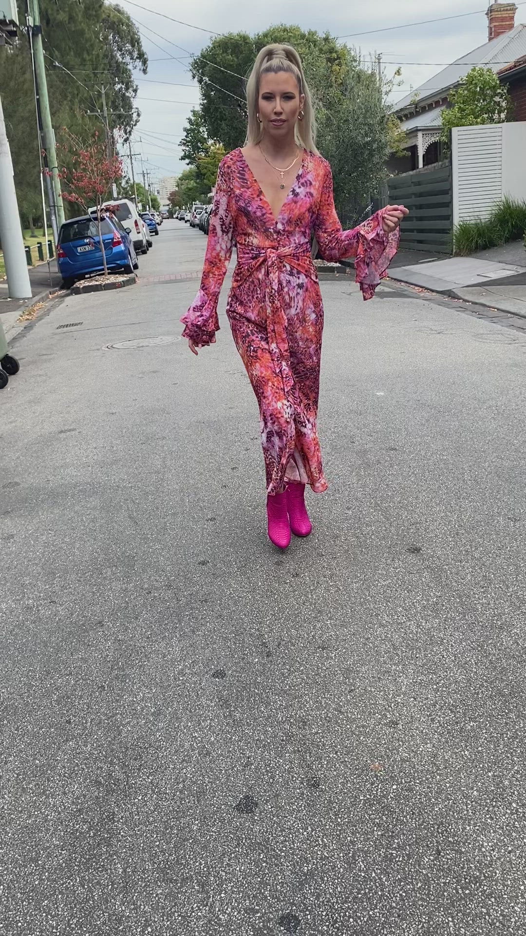 Retro midi dress - Pink floral print