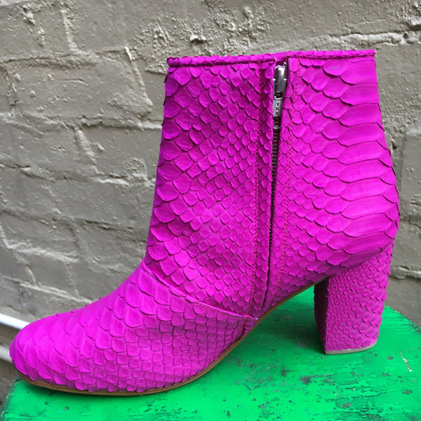 Joey Boot - Neon Pink-Shoes-jfahristore