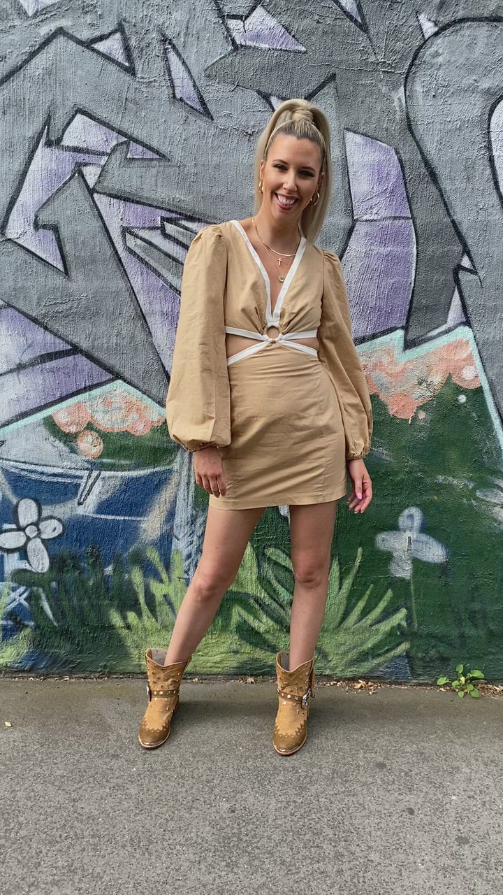 Elodie Cowgirl Boot - Tan