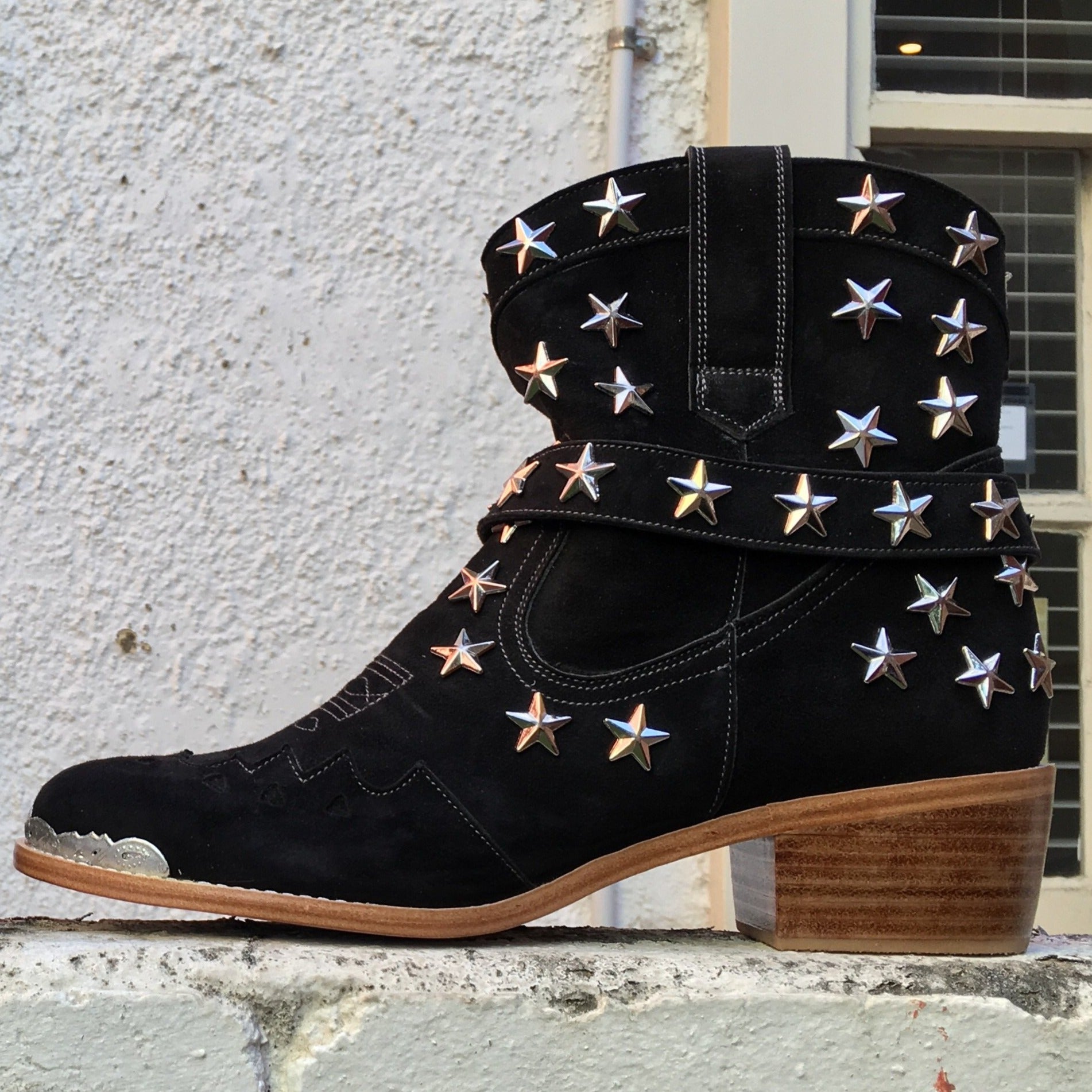 Elodie Cowgirl Boot - Black-Shoes-jfahristore