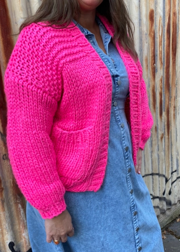 Clara Cardigan - Neon Pink