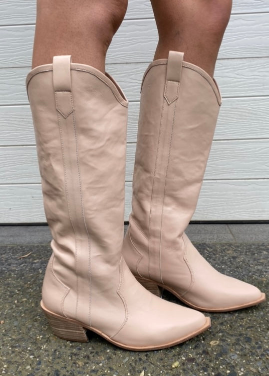 Nevada Cowboy Boot - Tan